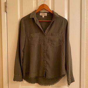 Anthropologie Cloth & Stone Fringe Button Down